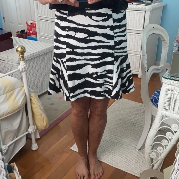 Michael Kors Zebra print skirt - Picture 7 of 7